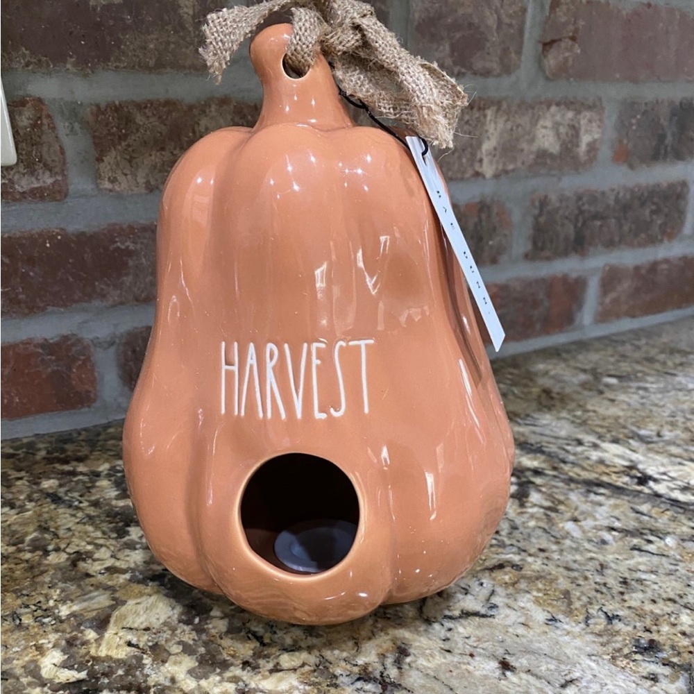Rae Dunn HARVEST Pumpkin Gourd Birdhouse BRAND NEW Terrific fall harvest accent